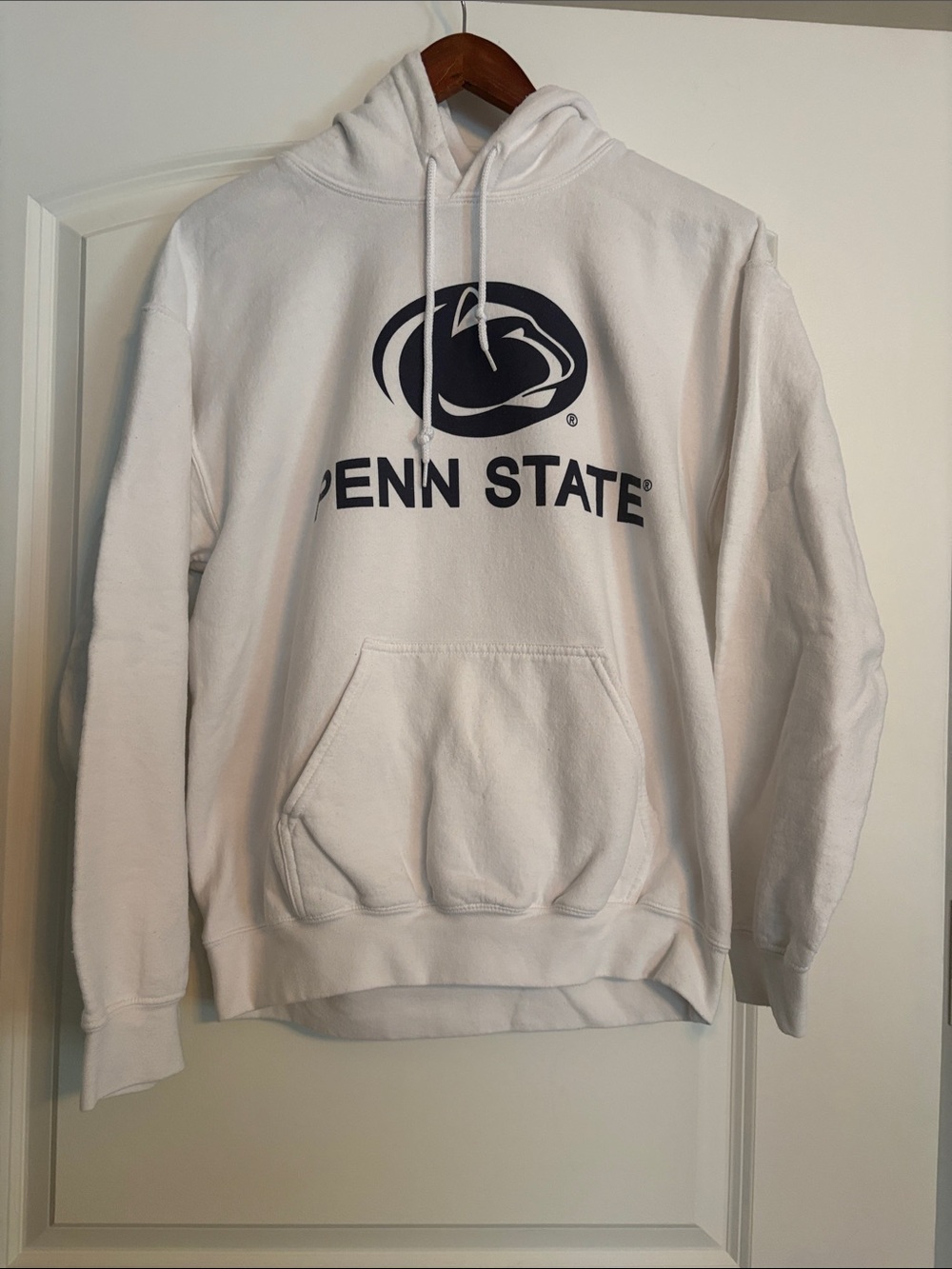 Gildan White Hoodie with Navy Penn State Logo